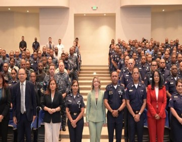  Polic&iacute;a Nacional suma agentes a consulta para prevenir la violencia contra las mujeres