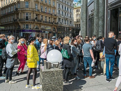 Alemania reabre hoteles y restaurantes 