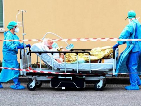 Francia report&oacute; este jueves 516 decesos debido a la pandemia del nuevo coronavirus
