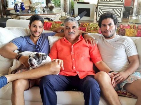 V&iacute;ctor G&oacute;mez Casanova e hijo de canciller dieron negativo al COVID-19