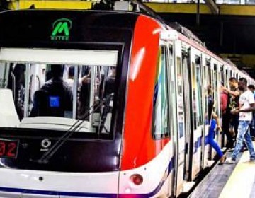 Cientos de usuarios dejan de usar el metro tras las medidas anunciadas por el Presidente Medina