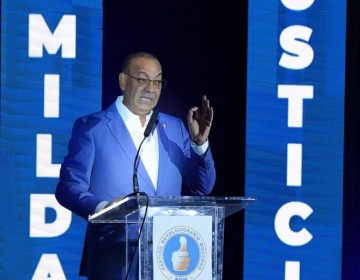 CTC favorece conferencias de motivaci&oacute;n &ldquo;El Pa&iacute;s que Construye Abinader&rdquo; realizadas por Deligne