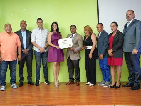AFA Gestores realiza graduaci&oacute;n de 22 locutores profesionales
