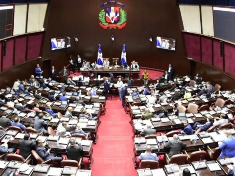 Diputados reciben agenda del Presupuesto 2022