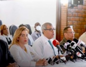 Colegio M&eacute;dico Dominicano suspender&aacute; servicios a otra ARS en enero