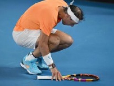Rafael Nadal se despide con derrota y lesi&oacute;n en Australia