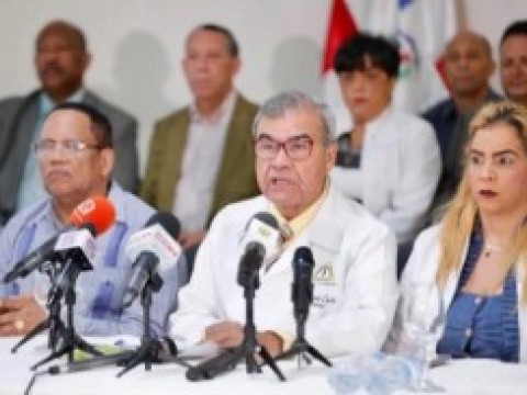 CMD llama a paralizaci&oacute;n de consultas a las ARS para el jueves y viernes de esta semana