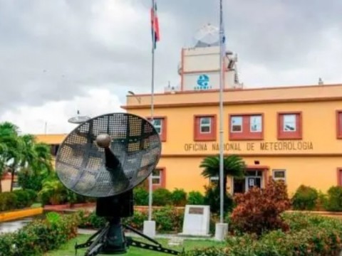 Meteorolog&iacute;a prev&eacute; lluvias aisladas hoy
