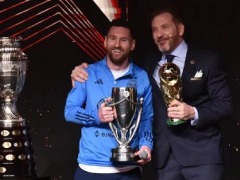 La Conmebol rinde homenaje al campe&oacute;n del mundo, Argentina