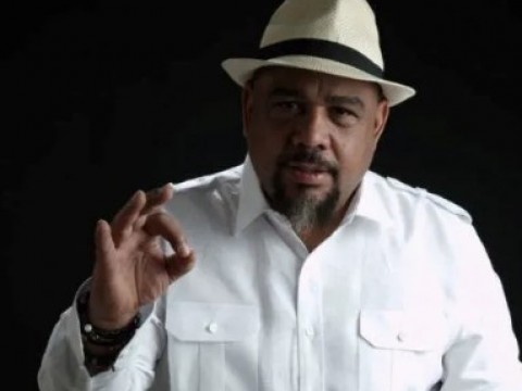 Profesional del habla advierte sobre la influencia del broadcast en la locuci&oacute;n