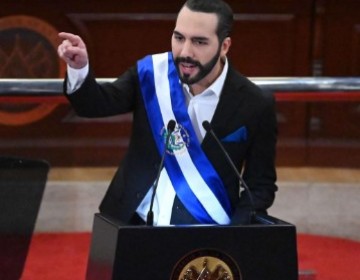 Bukele cumple cuatro a&ntilde;os de gobierno con masivo apoyo pero tambi&eacute;n con cr&iacute;ticas