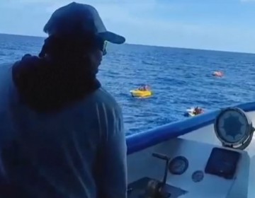 Barco atunero de Ecuador rescata a ocho daneses que hab&iacute;an naufragado