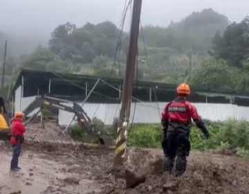 Corea del Sur suma 43 fallecidos por unas lluvias torrenciales que a&uacute;n no dan tregua