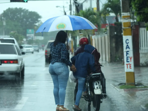 La Oficina Nacional de Meteorolog&iacute;a prev&eacute; para hoy aguaceros locales