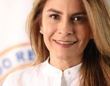 Carolina llama poblaci&oacute;n a quedarse en casa y agradece labor de personal m&eacute;dico en hospitales