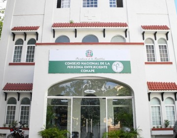 Conape fortalece protecci&oacute;n ante el maltrato y el abandono a personas adultas mayores