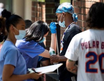 EE.UU. supera los 6 millones de contagios de COVID-19 