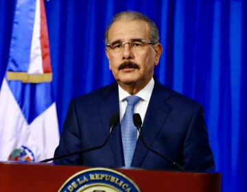 Presidente Danilo Medina pide al Congreso declarar emergencia nacional por 15 d&iacute;as para  enfrentar el COVID-19