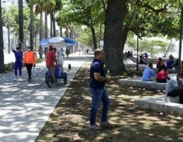 Covid-19 no para las visitas de recreaci&oacute;n al Malec&oacute;n del DN