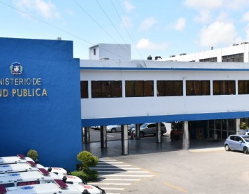 Positividad diaria de Covid desciende m&aacute;s de un 10%, reporta SP