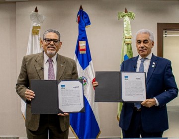 Ampliar&aacute;n cobertura de fibra &oacute;ptica en el pa&iacute;s para interconectar las instituciones del Estado