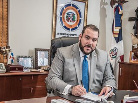 Hijo de V&iacute;ctor G&oacute;mez Casanova da positivo al Coronavirus