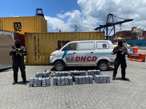 DNCD incauta 180 paquetes de coca&iacute;na en el puerto Punta Caucedo
