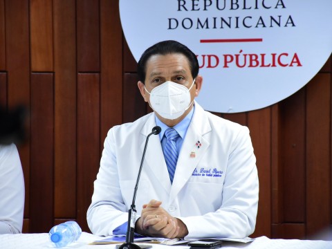 Daniel Rivera: No hay un solo caso de pacientes con problemas cardiovasculares por las vacunas anticovid-19