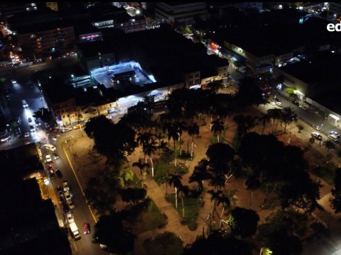 EDEEste finaliza trabajos de iluminaci&oacute;n en el Parque Enriquillo