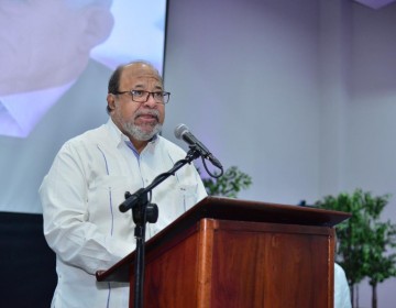 Renuncia H&eacute;ctor Olivo a la secretar&iacute;a de comunicaciones del PLD