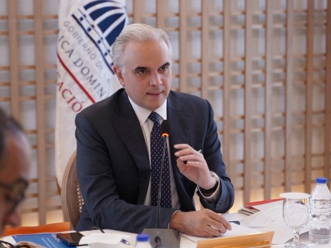 Consejo Nacional de Educaci&oacute;n aprueba Calendario Escolar 2026-2027 y oficializa Estrategia Nacional de Competencias Digitales