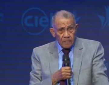 Ezequiel Molina arremete contra aborto