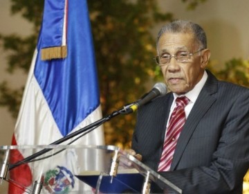 Molina apoya propuesta de H&eacute;ctor Acosta para que el 1 de enero sea declarado &ldquo;D&iacute;a de la Oraci&oacute;n&rdquo;