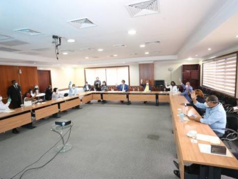Senado extiende plazo inscripci&oacute;n de aspirantes a JCE