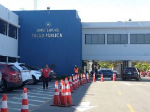 Salud P&uacute;blica reporta tres fallecidos y 1,399 nuevos casos de Covid