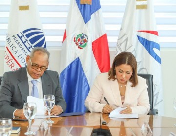 Sup&eacute;rate y Fejus firman acuerdo para fortalecer acciones en favor de poblaciones vulnerables