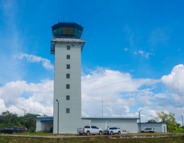  IDAC entregar&aacute; moderna torre de control en la pista de la Base A&eacute;rea de San Isidro