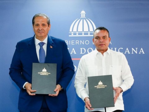 Salud P&uacute;blica entrega dos nuevos equipos GeneXpert al SNS para el diagn&oacute;stico de la tuberculosis