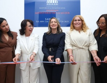  Nueva oficina del Ministerio de la Mujer fortalece los servicios en Santiago