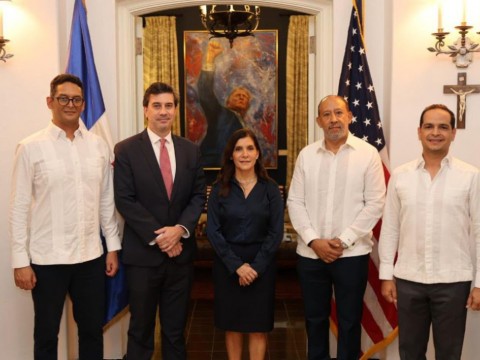 Sistema 911 fortalece v&iacute;nculos de cooperaci&oacute;n tecnol&oacute;gica con Estados Unidos