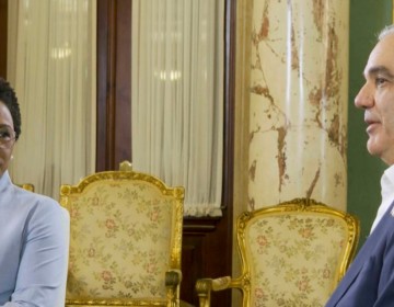 Presidente Abinader anuncia consenso para modificar art&iacute;culos del C&oacute;digo Penal y reafirma compromiso con la libertad de prensa