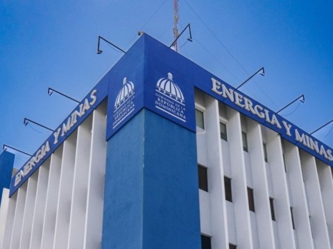 Ministerio de Energ&iacute;a y Minas dispone medidas de ahorro energ&eacute;tico para el sector p&uacute;blico
