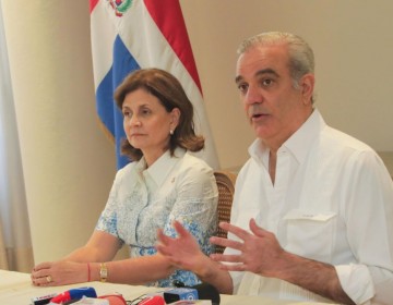 Presidente Luis Abinader anuncia ampliaci&oacute;n de la carretera hacia Licey al Medio a cuatro carriles para mejorar la movilidad y los accesos viales de Santiago