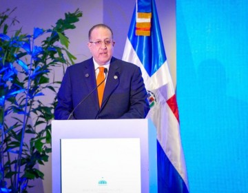Ministro Mag&iacute;n D&iacute;az asegura que el Gobierno prioriza medidas para mitigar impacto en el pa&iacute;s por la crisis en Ir&aacute;n