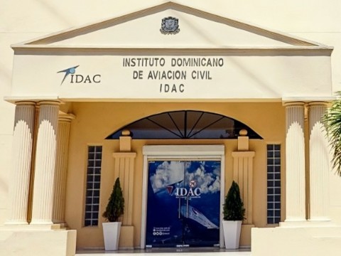 IDAC acompa&ntilde;a a la CIAA en investigaci&oacute;n por aterrizaje de emergencia de aeronave Embraer 190