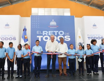 Presidente Luis Abinader entrega nuevas escuelas y un liceo en Puerto Plata en beneficio de m&aacute;s de 3,200 estudiantes