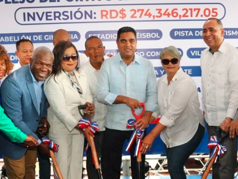 Ministerio de Deportes inicia reconstrucci&oacute;n del Complejo Deportivo de San Pedro de Macor&iacute;s