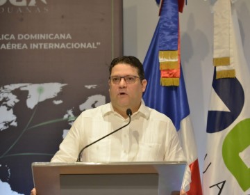 Aduanas y empresas log&iacute;sticas a&uacute;nan esfuerzos para hacer del pa&iacute;s un hub de carga a&eacute;rea internacional 