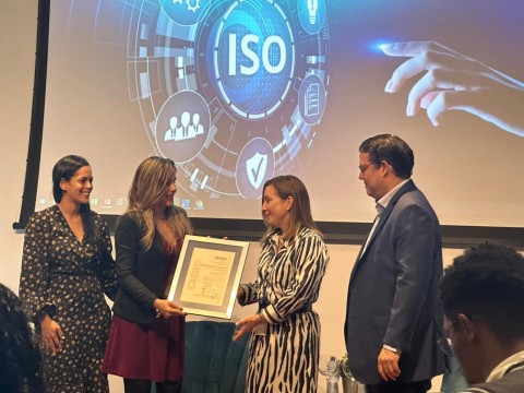 Aduanas obtiene certificaci&oacute;n internacional de la norma antisoborno ISO-37001 