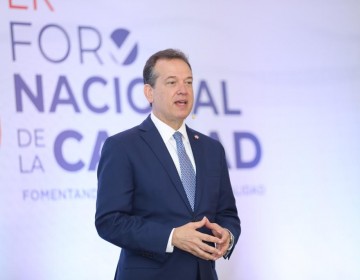 Ito Bison&oacute; afirma presidente Abinader logra RD avance por camino de productividad, desarrollo y competitividad